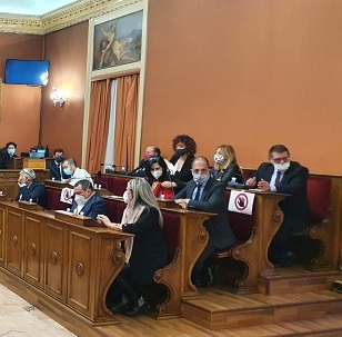 Minoranza: Sulle scuole Rodari e Fontanazza vanno fatte scelte di buon senso