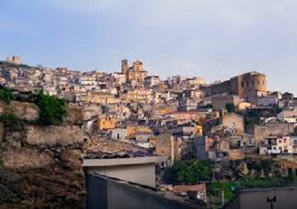 Agira (EN) – Nuova pediatra sostituisce la dr.ssa Algozino, in pensione.