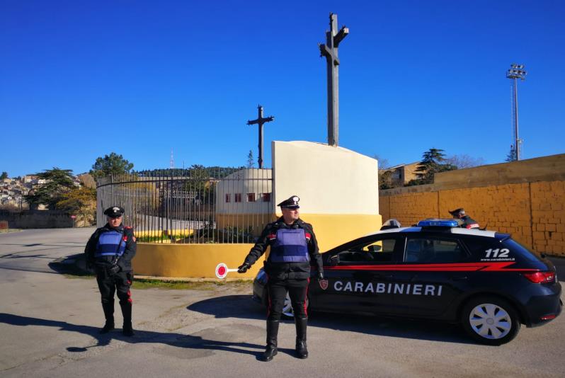 Pietraperzia (EN) - Lite padre e figlio, arrestato uomo di 55 anni